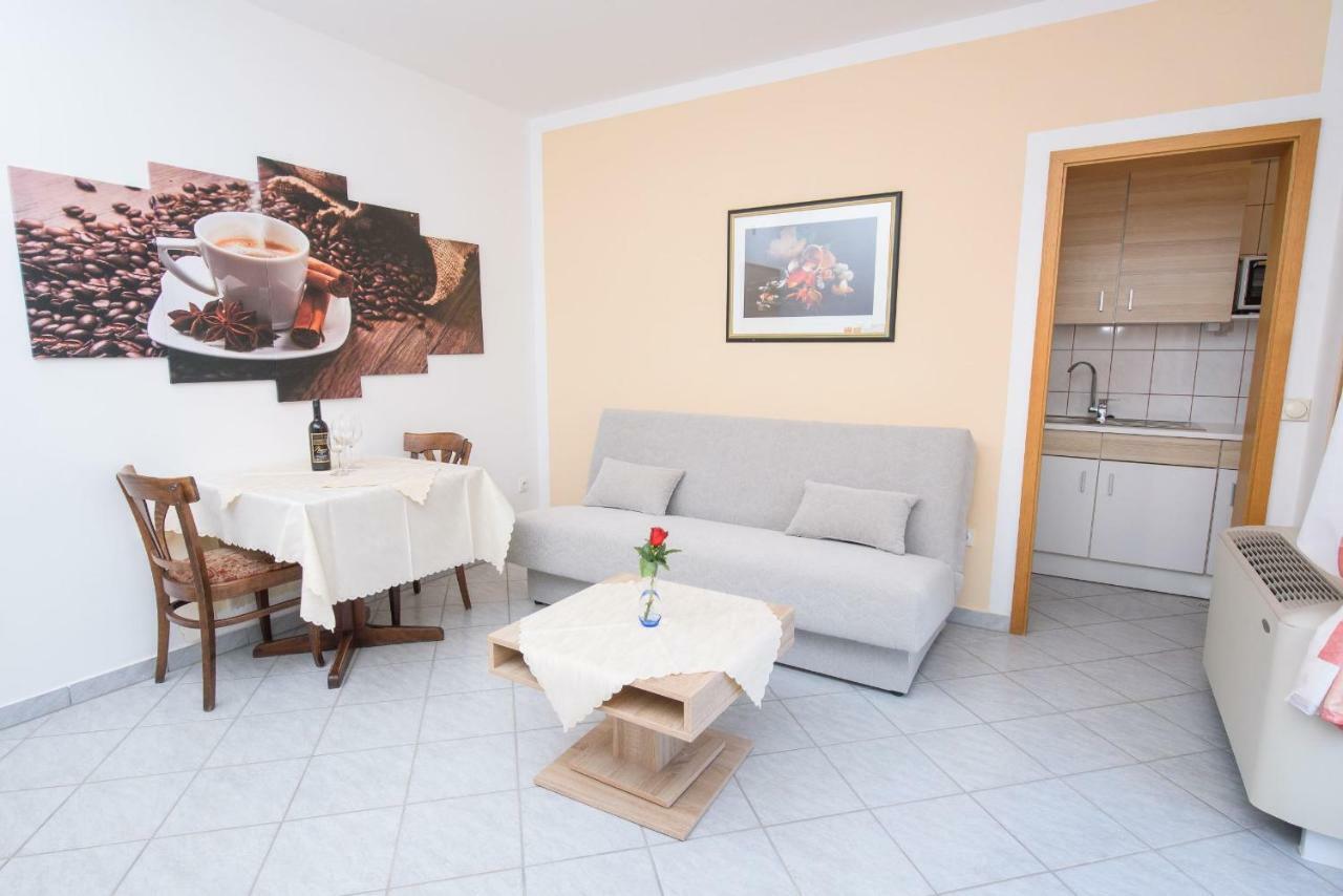 Apartments San Jozef Trogir Ngoại thất bức ảnh